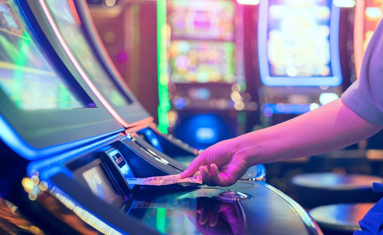 Khám phá Wall Street Fever trải nghiệm độc đáo cùng Wall Street Fever hàng đầu tại Việt Nam